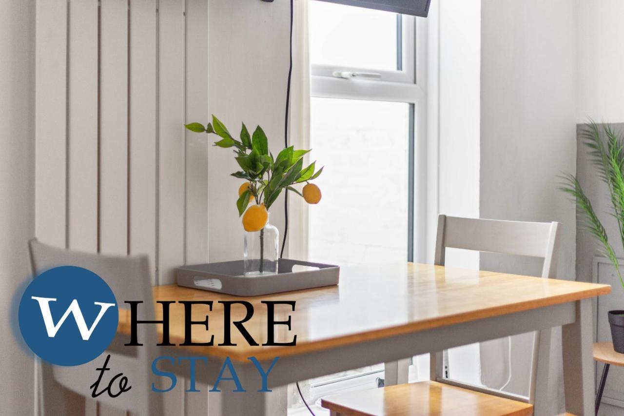 Apartment Entire Modern House Center *